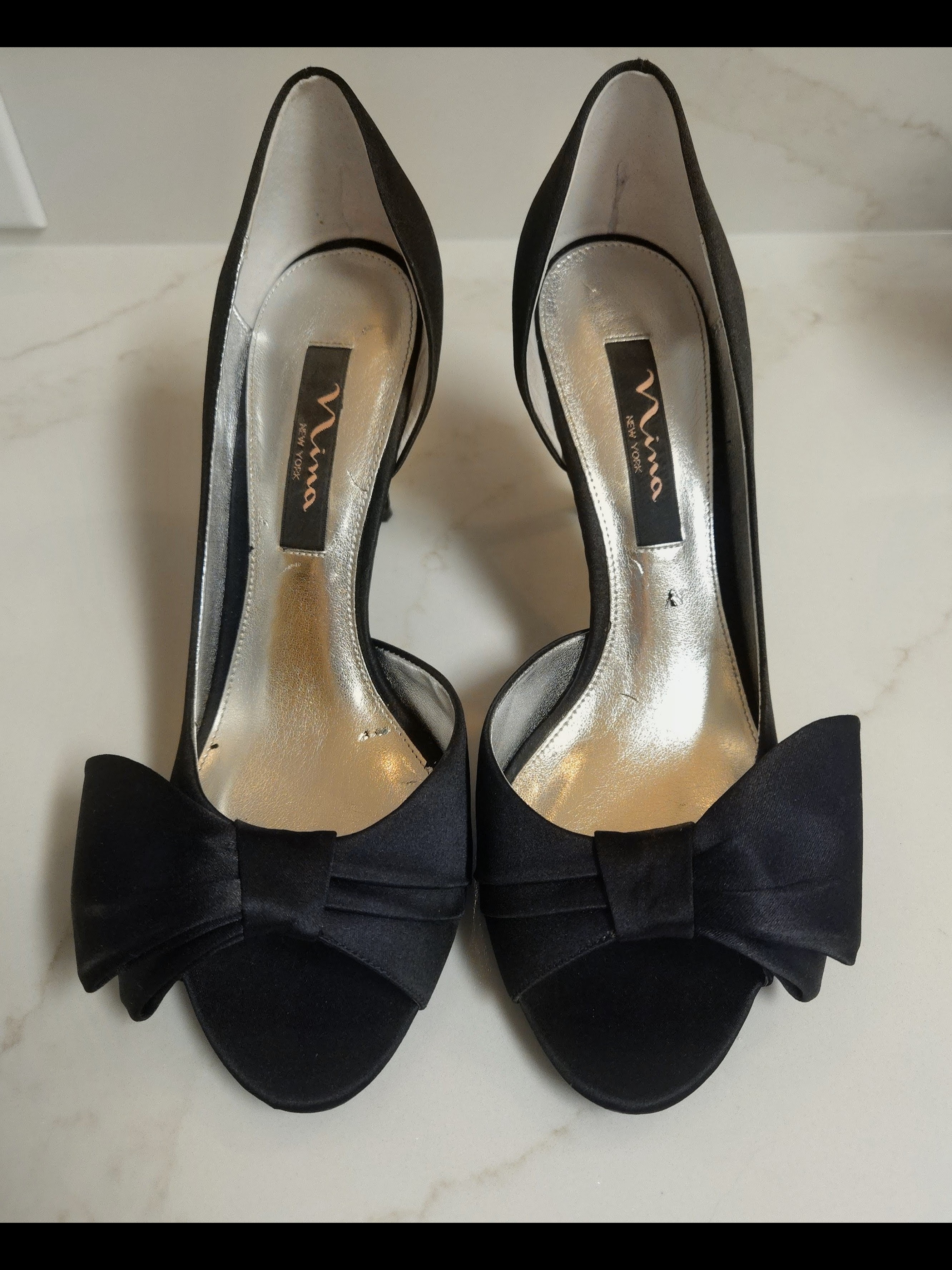 Nina Women's Black Satin Side Bow Peep-Toe Heels Size 8m